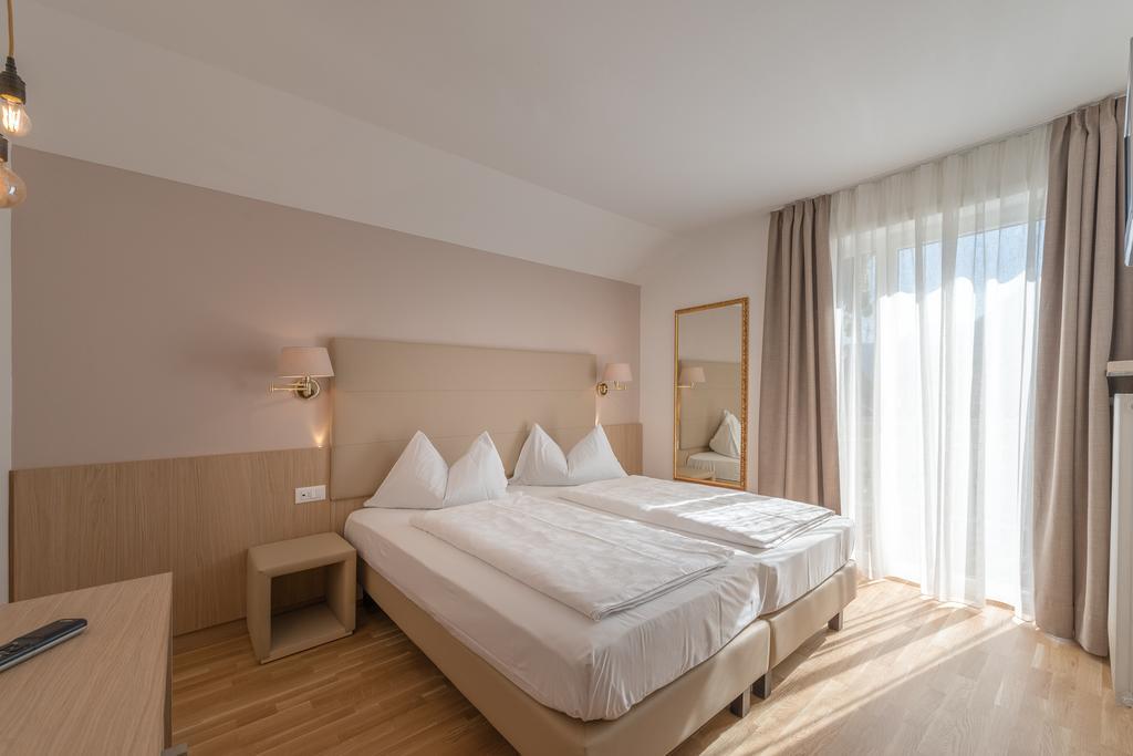 Tirolerin Garni Hotel Termeno Dış mekan fotoğraf